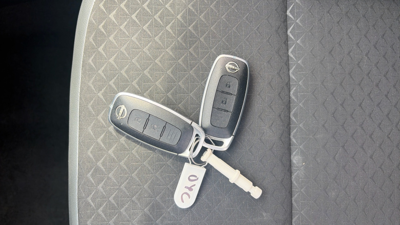 Nissan Juke 1.0 DiG-T 114 N-Connecta 5dr Petrol Hatchback